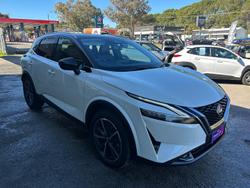 2023 Nissan QASHQAI ST-L J12 MY23 Ivory Pearl with Pearl Black Roof