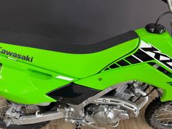 2025 Kawasaki KLX140R GREEN