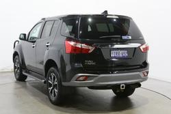 2021 Isuzu
MU-X LS-U