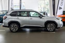 2025 Subaru Forester Hybrid Touring