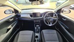 2023 Kia Stonic S
