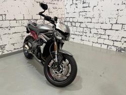 2022 Triumph Street Triple RS Street Triple Silver
