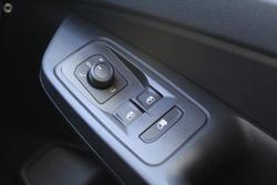 2025 Volkswagen Caddy TDI320