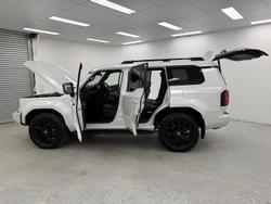 2024 Toyota Landcruiser Prado VX GDJ251R 4X4 Dual Range Frosted White