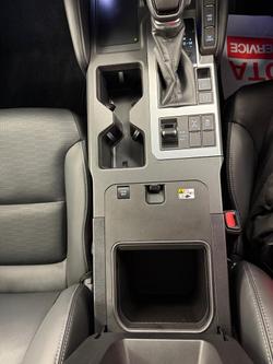 2024 Toyota Landcruiser Prado VX GDJ251R 4X4 Dual Range Frosted White