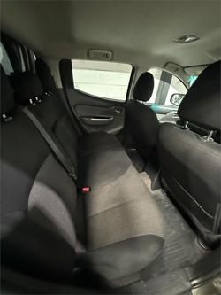 2017 Mitsubishi Triton GLS MQ MY17 4X4 Dual Range Earth Green