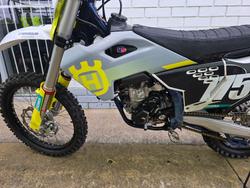 2024 HUSQVARNA FC250 White