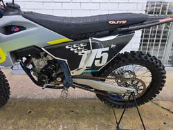 2024 HUSQVARNA FC250 White