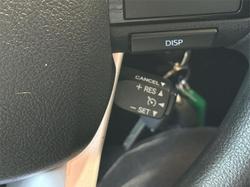 2018 Toyota
                Hilux SR