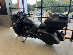 2023 INDIAN PURSUIT DARK HORSE PREMIUM BLACK