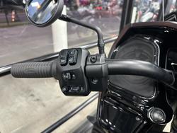 2023 INDIAN PURSUIT DARK HORSE PREMIUM BLACK