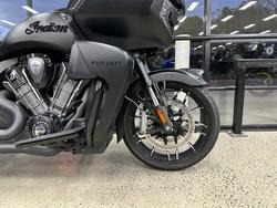 2023 INDIAN PURSUIT DARK HORSE PREMIUM BLACK