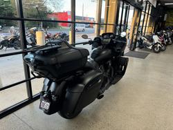 2023 INDIAN PURSUIT DARK HORSE PREMIUM BLACK