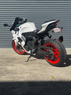 2023 Yamaha YZF-R7LA