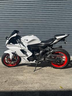 2023 Yamaha YZF-R7LA