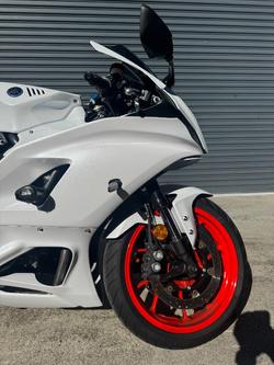 2023 Yamaha YZF-R7LA