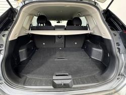 2020 Nissan
X-TRAIL ST