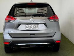 2020 Nissan
X-TRAIL ST