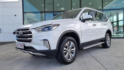 2022 LDV
                D90 