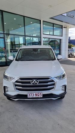 2022 LDV
                D90 