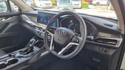 2022 LDV
                D90 