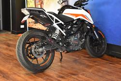 2022 Ktm 390 DUKE White