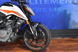 2022 Ktm 390 DUKE White