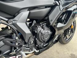 2022 Yamaha YZF-R7LA Black