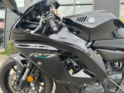 2022 Yamaha YZF-R7LA Black