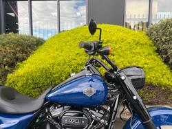 Harley-Davidson FLHRXS Road King Special