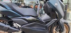 2023 Yamaha XMAX 300 (CZD300A) GREEN