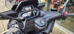 2023 Yamaha XMAX 300 (CZD300A) GREEN