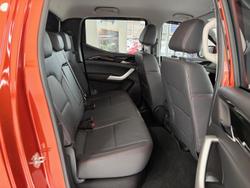2023 LDV T60 Max LUXE SK8C MY23 4X4 Dual Range Maple Leaf Orange