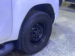 2022 Toyota Hilux SR