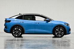 2025 Volkswagen ID.5 Pro