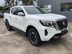 2025 Nissan
Navara ST-X