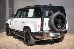 2024 Land Rover Defender 110 P400 X-Dynamic HSE
