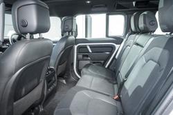 2024 Land Rover Defender 110 P400 X-Dynamic HSE
