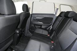 2016 Mitsubishi
Outlander LS