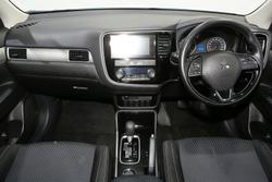 2016 Mitsubishi
Outlander LS