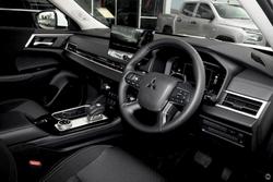 2025 Mitsubishi Outlander LS ZM MY25 AWD White