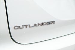 2025 Mitsubishi Outlander LS ZM MY25 AWD White