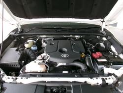 2025 Toyota
                Hilux SR5 48V