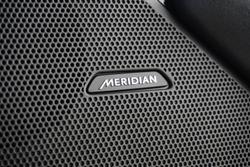 2024 Land Rover Range Rover Velar P250 Dynamic SE