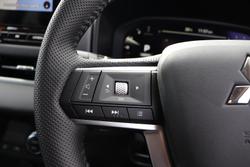 2025 Mitsubishi Outlander LS