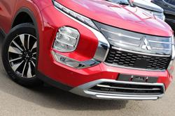 2025 Mitsubishi Outlander LS