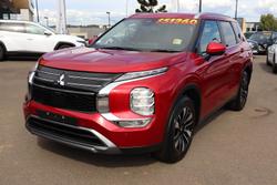 2025 Mitsubishi Outlander LS