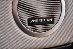 2025 Land Rover Discovery D350 Dynamic SE