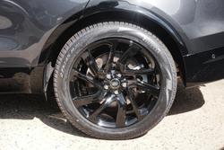 2025 Land Rover
Discovery D350 Dynamic SE