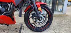 2015 Kawasaki Z250 SL RED